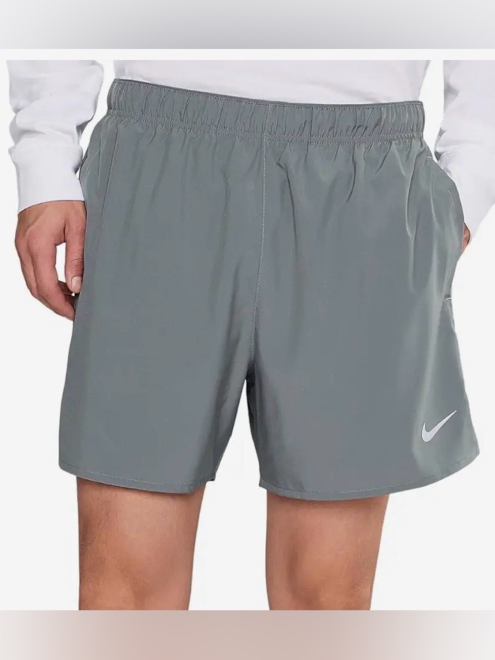 NWT - Nike Men’s XXL Grey Dri-Fit Challenger 5" Brief-Lined Shorts